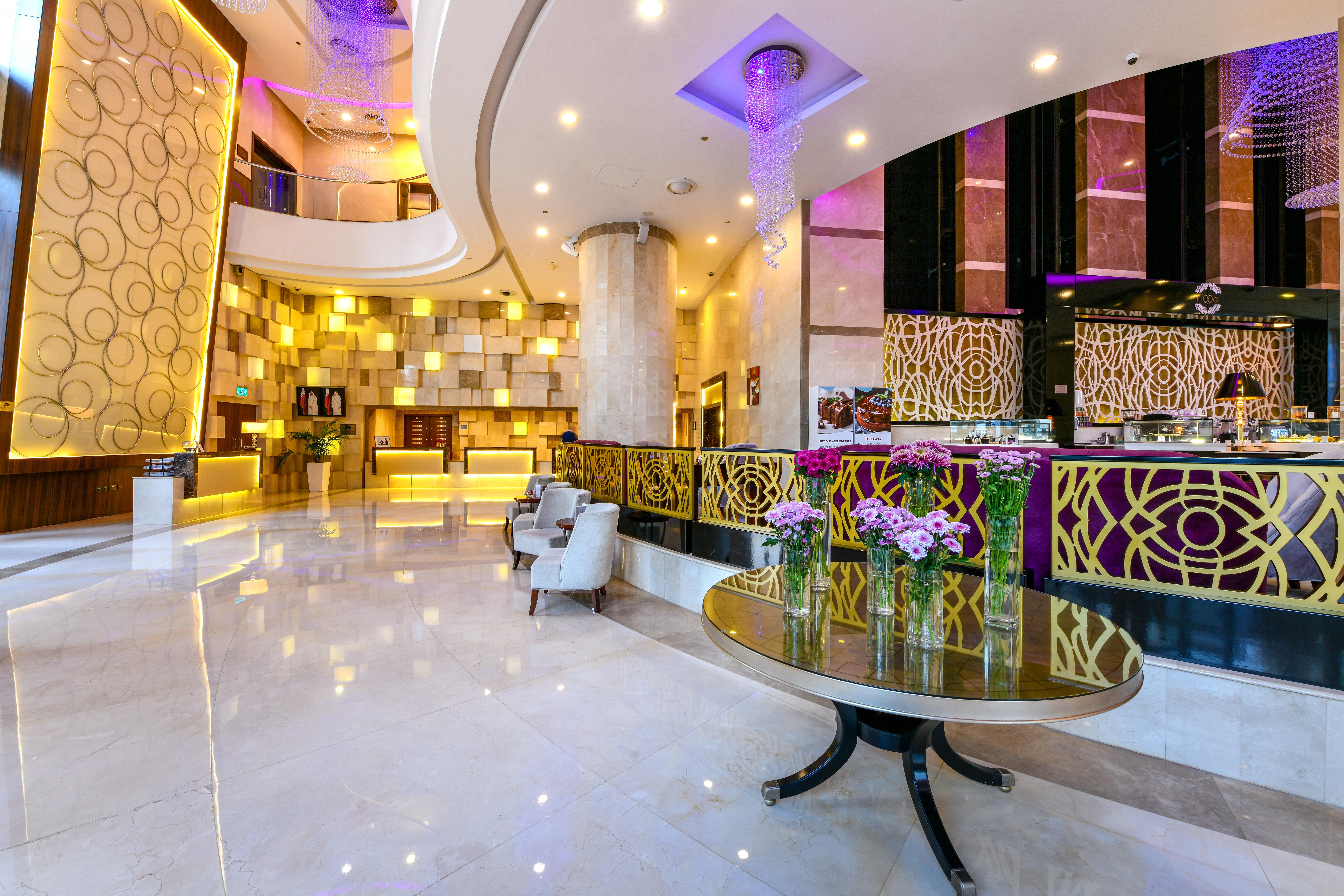 Best Plaza West Bay Hotel Doha Kültér fotó Lobby